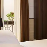 Tb Place ホテル 4*