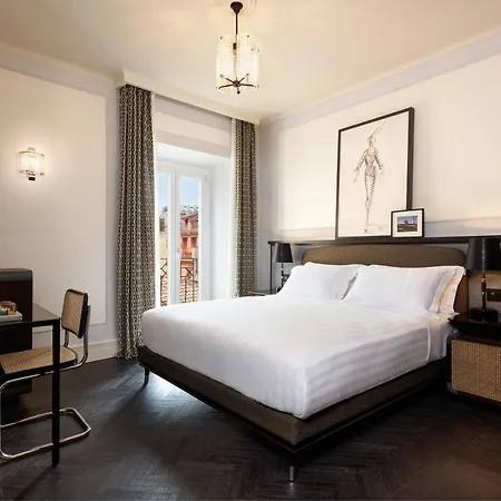 Otel Tb Place 4*