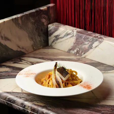 Tb Place מלון 4*